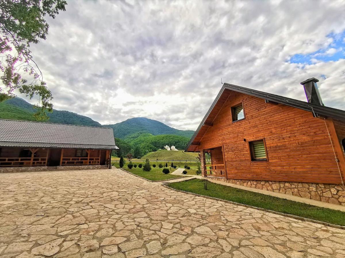 Villa "SILVER I" Tjentiste Esterno foto