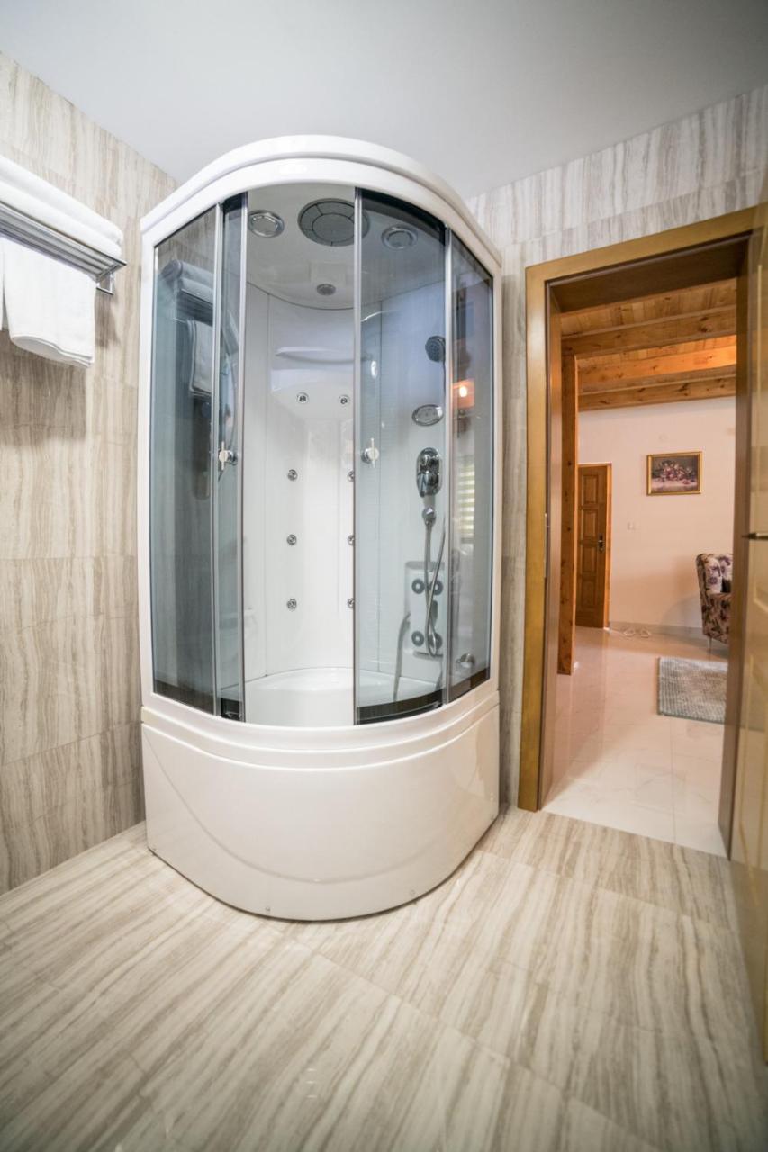 Villa "SILVER I" Tjentiste Esterno foto